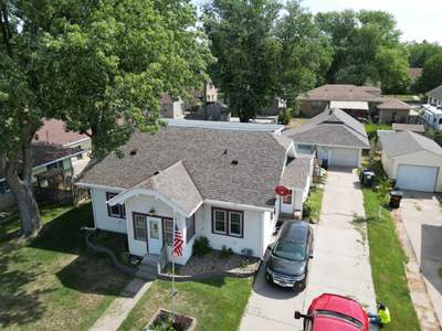 Residential roof replacement Bellevue NE